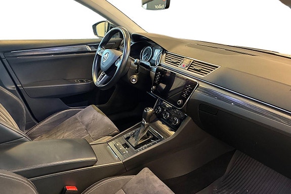Skoda Superb 13 of 24