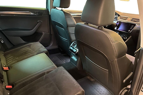 Skoda Superb 18 of 24