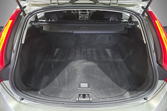 Volvo V60 6 of 18