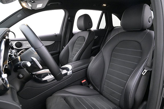 Mercedes-Benz GLC300 de 10 of 27