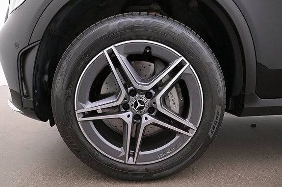 Mercedes-Benz GLC300 de 27 of 27