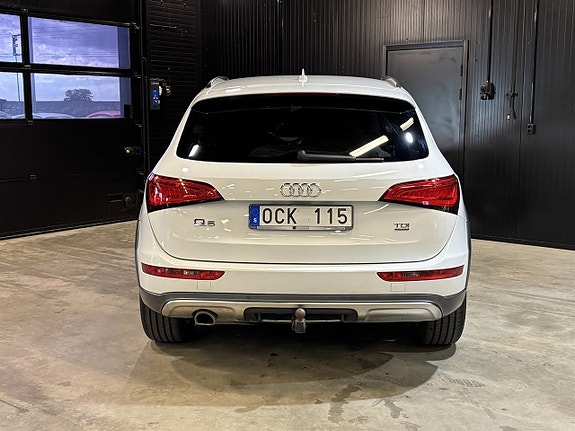 Audi Q5 5 of 22