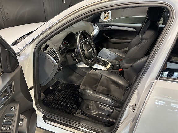 Audi Q5 7 of 22