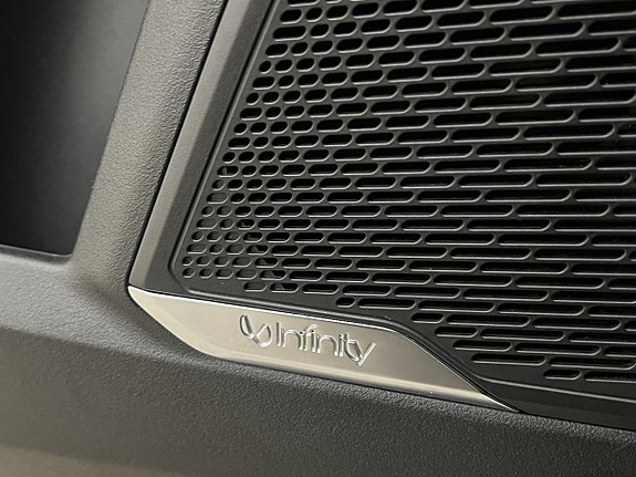 Lynk & Co 01 14 of 30