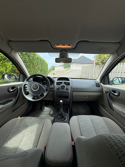 Renault Megane II 9 of 9