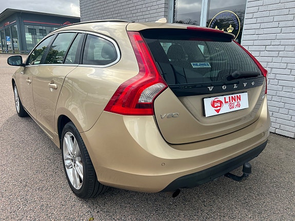 Volvo V60 6 of 23