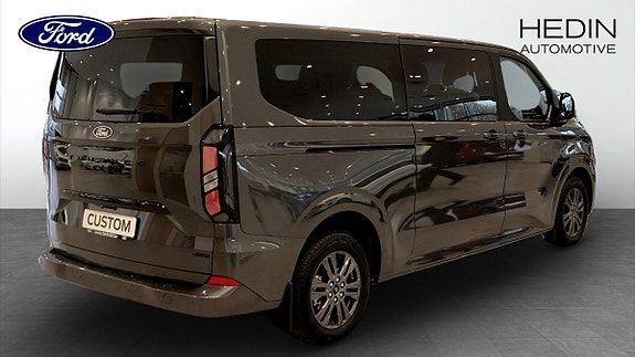 Ford Custom Tourneo 4 of 9