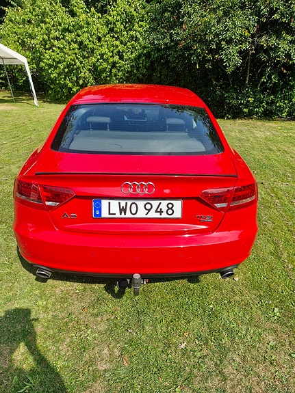 Audi A5 4 of 6