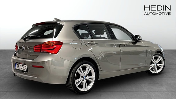 BMW 120 2 of 9