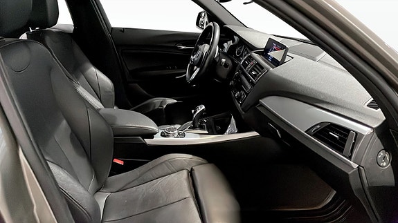 BMW 120 3 of 9