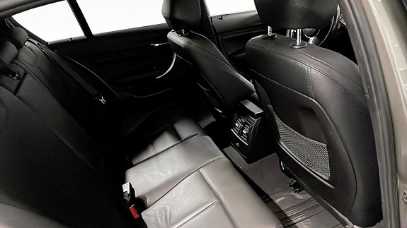 BMW 120 5 of 9
