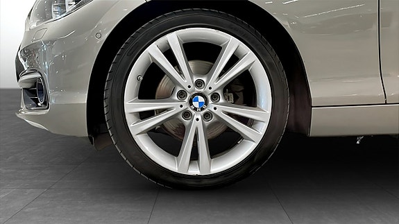 BMW 120 9 of 9