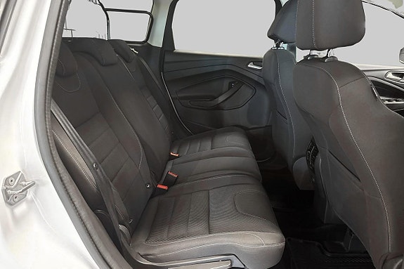 Ford Kuga 5 of 10