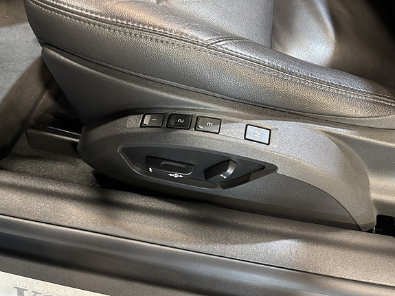 Volvo C70 20 of 27