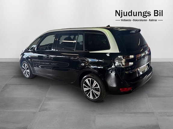 Citroen Grand C4 Picasso 2 of 11