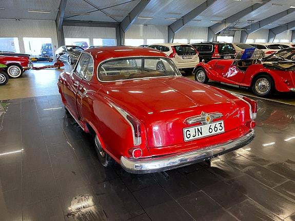 Borgward Isabella 5 of 12