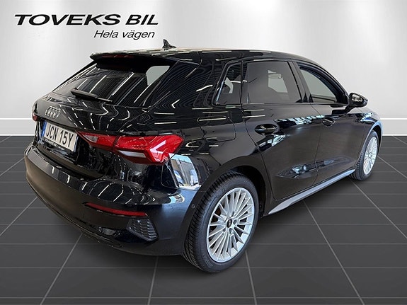 Audi A3 3 of 17