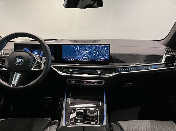 BMW X5 13 of 20