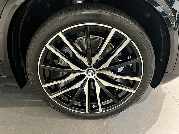 BMW X5 5 of 20