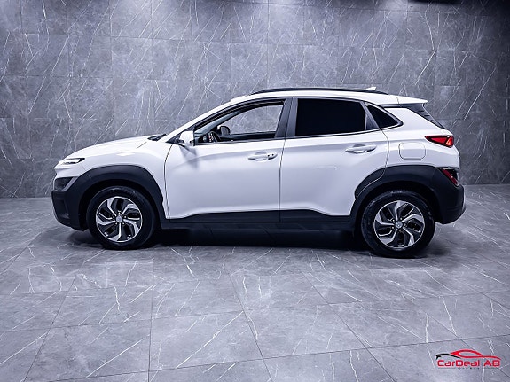 Hyundai Kona 4 of 5