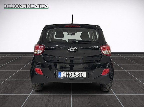 Hyundai i10 8 of 14