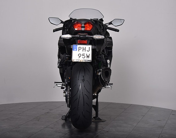 Kawasaki Ninja H2 SX / Nyservad / Slip-on 6 of 18