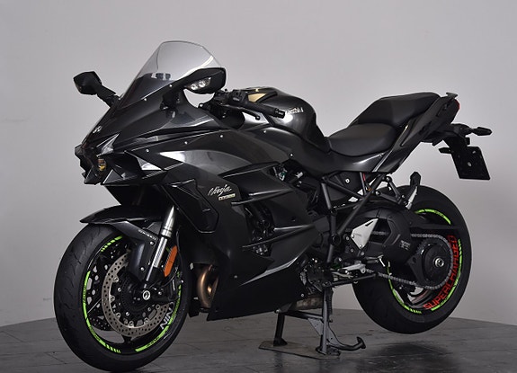 Kawasaki Ninja H2 SX / Nyservad / Slip-on 3 of 18