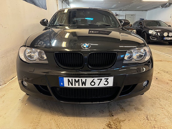 BMW 116i 4 of 10