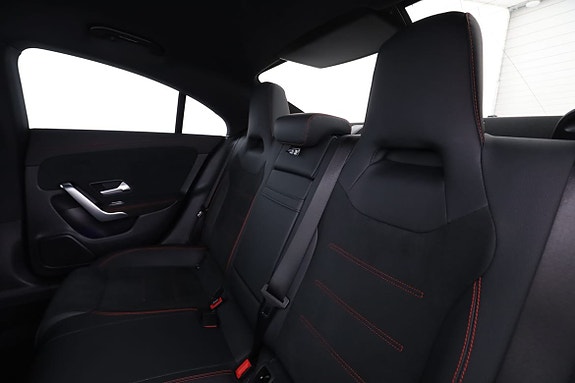 Mercedes-Benz CLA200 15 of 30