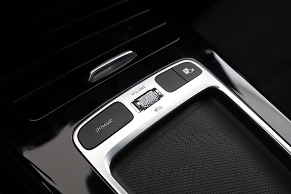Mercedes-Benz CLA200 28 of 30