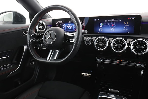 Mercedes-Benz CLA200 14 of 30