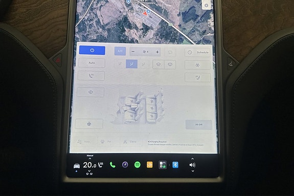 Tesla Model S 20 of 30