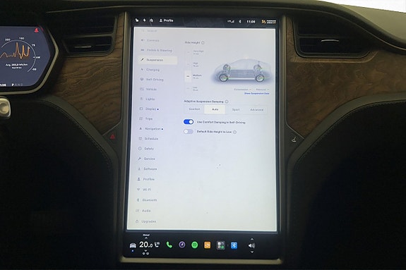 Tesla Model S 19 of 30