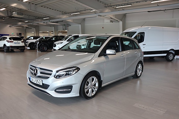 Mercedes-Benz B220