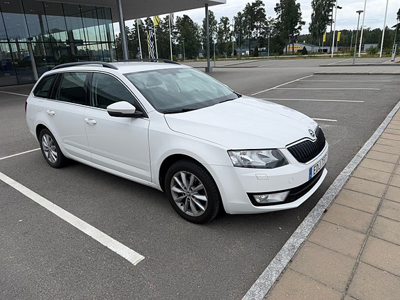 Skoda Octavia 7 of 12