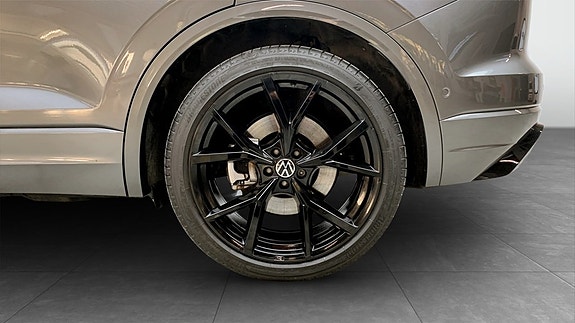 Volkswagen Touareg 6 of 22