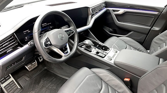 Volkswagen Touareg 7 of 22