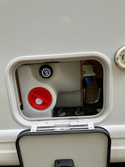 Knaus Sky Ti 700 3 of 5