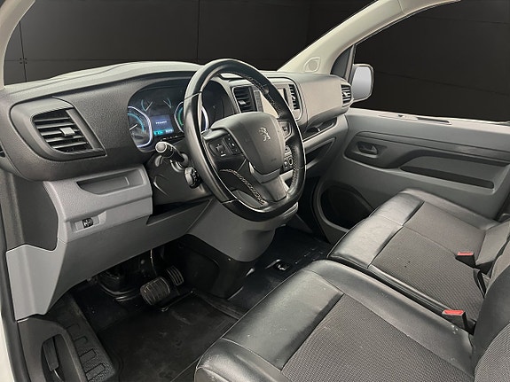 Peugeot e-Expert 14 of 30