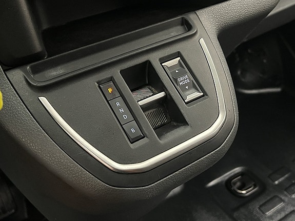 Peugeot e-Expert 25 of 30