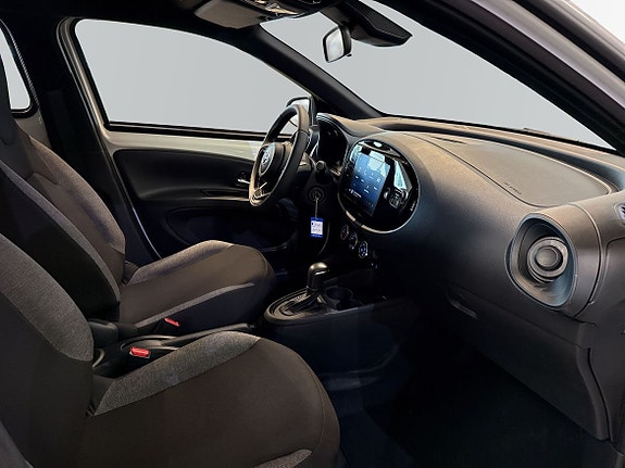 Toyota Aygo X 7 of 16