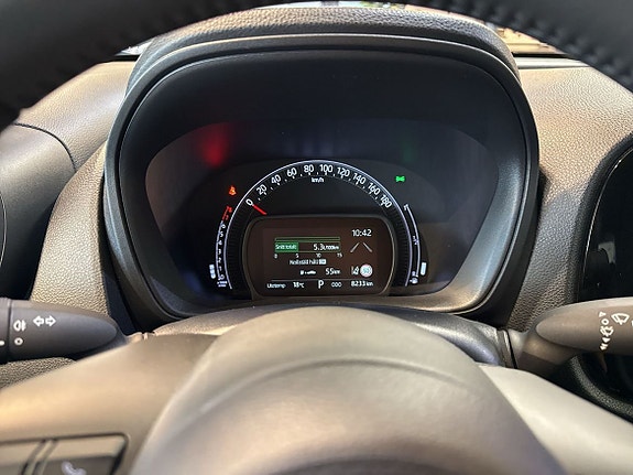 Toyota Aygo X 14 of 16