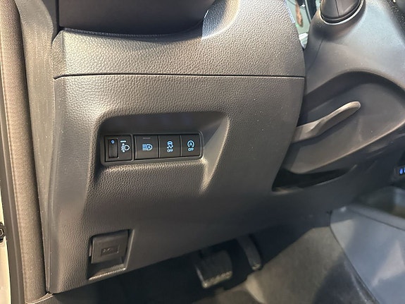 Toyota Aygo X 13 of 16