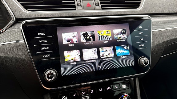 Skoda Superb 15 of 20