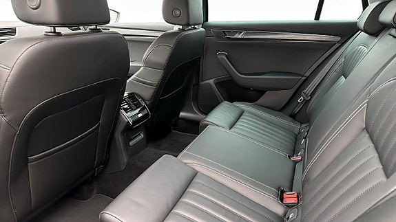Skoda Superb 11 of 20