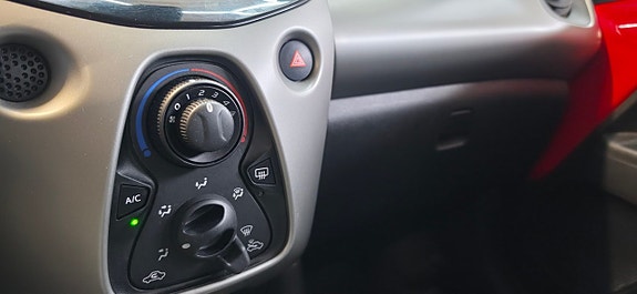 Toyota Aygo 21 of 22