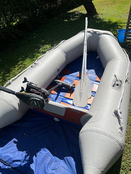 AquaSmart gummibåt med elmotor och batteri – komplett paket 2 of 11