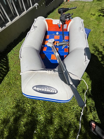 AquaSmart gummibåt med elmotor och batteri – komplett paket 4 of 11