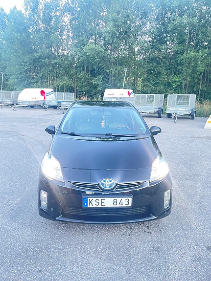 Toyota Prius 10 of 10