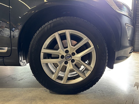 Volvo XC60 20 of 23